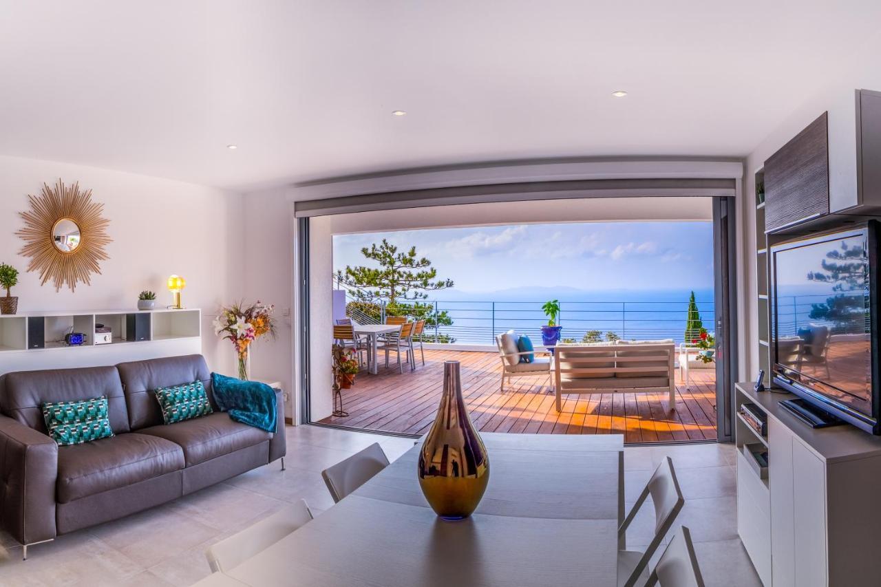 Vistazur Luxueux appartement avec terrasse et piscine Le Le Rayol-Canadel-sur-Mer Esterno foto