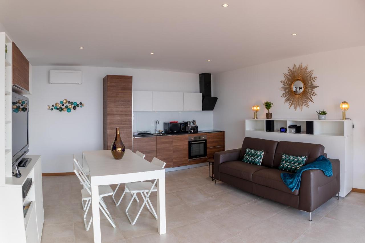 Vistazur Luxueux appartement avec terrasse et piscine Le Le Rayol-Canadel-sur-Mer Esterno foto