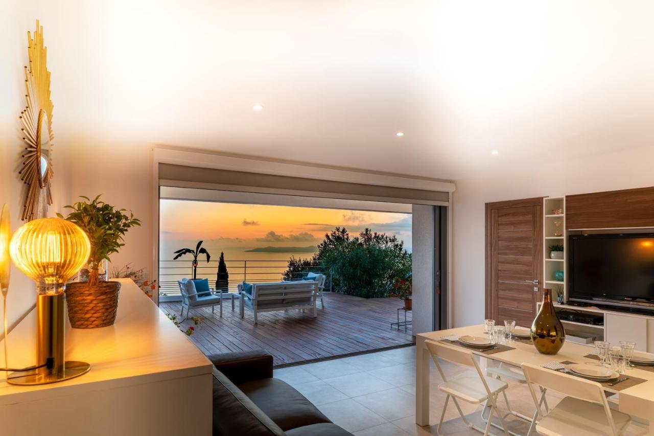 Vistazur Luxueux appartement avec terrasse et piscine Le Le Rayol-Canadel-sur-Mer Esterno foto
