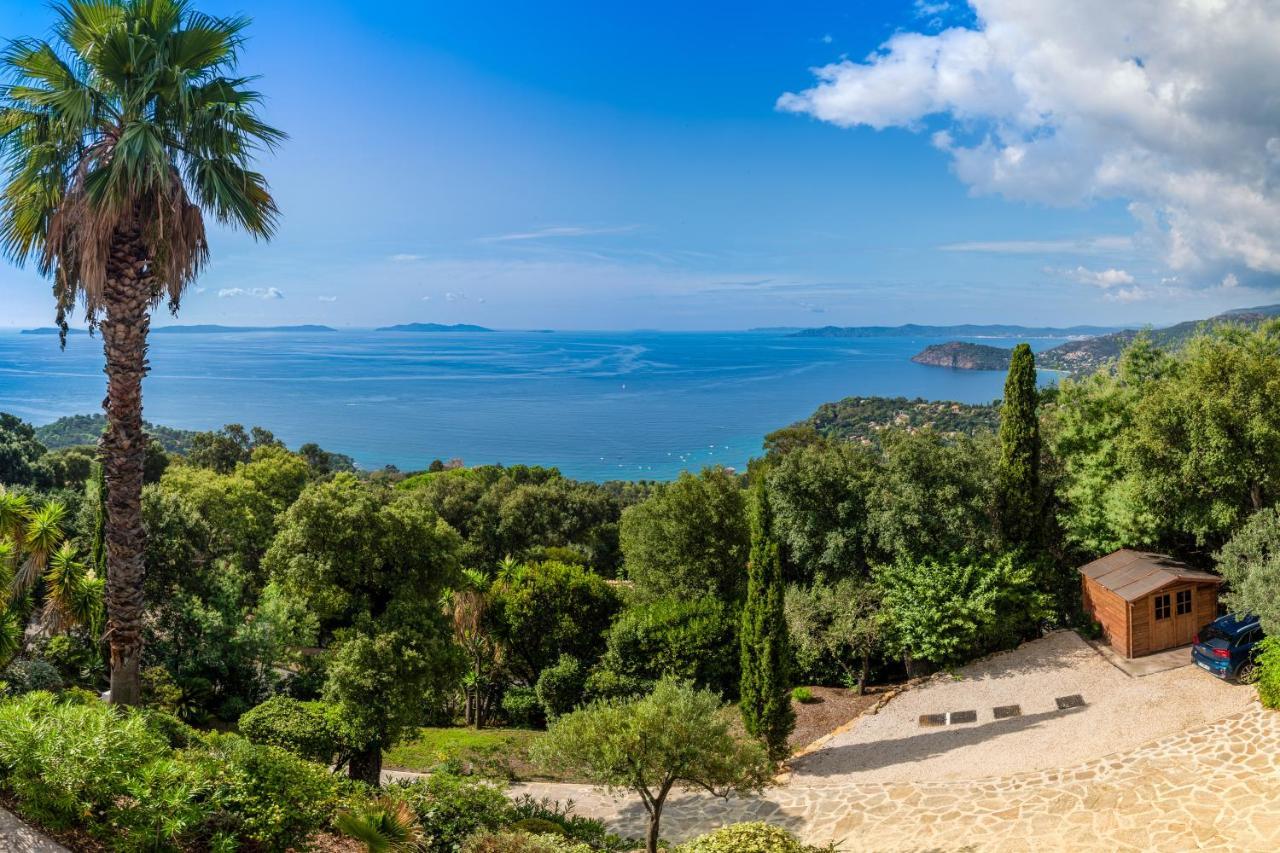 Vistazur Luxueux appartement avec terrasse et piscine Le Le Rayol-Canadel-sur-Mer Esterno foto