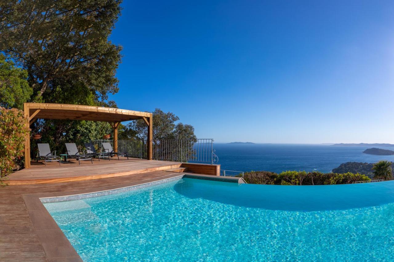 Vistazur Luxueux appartement avec terrasse et piscine Le Le Rayol-Canadel-sur-Mer Esterno foto